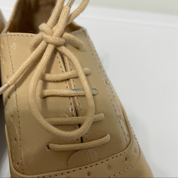 Steve Madden Oxford Tipiee Lace Up Shoes - Picture 8 of 9